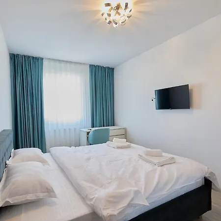 Cozycollection Apartments At Q Residence Palas Mall Iasi Exterior photo