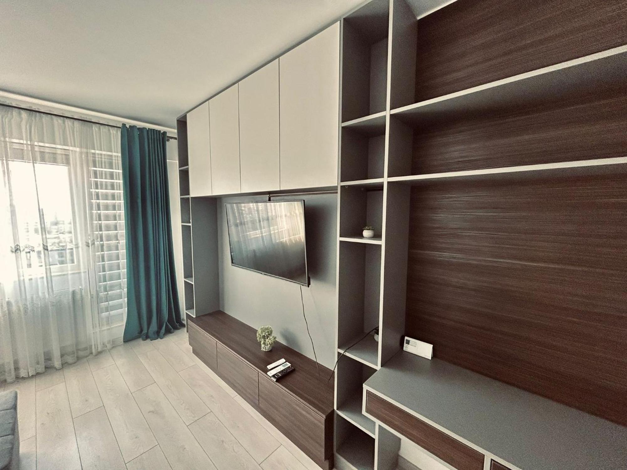 Cozycollection At Q Mall Apartment *