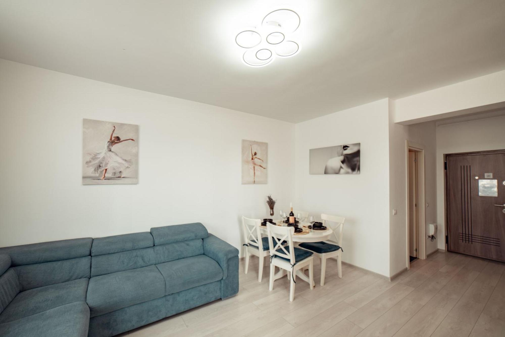 Cozycollection At Q Mall Apartment Iasi